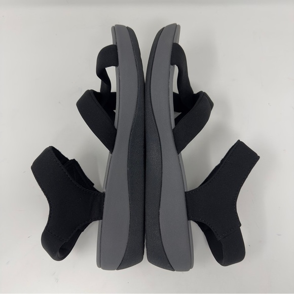 Clarks Cloudsteppers Arla Sandals - Picture 6 of 7
